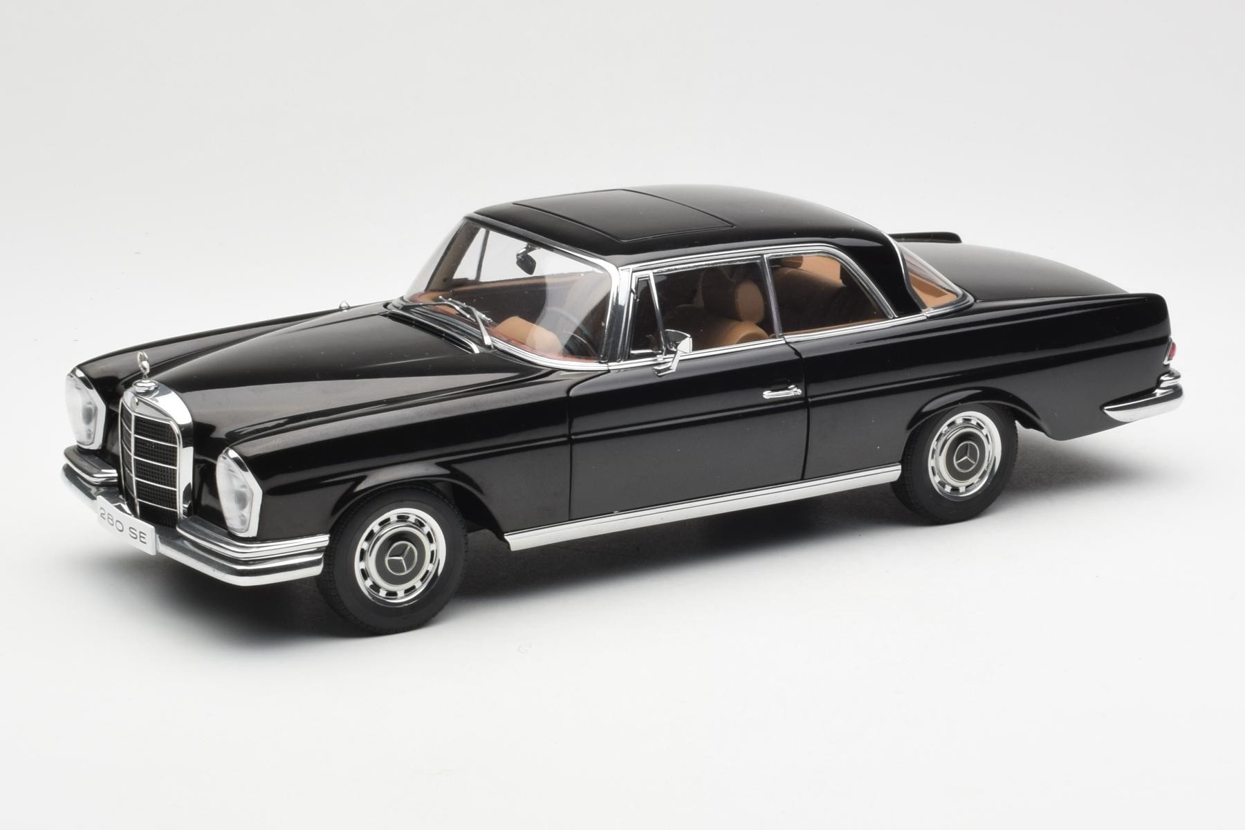 Mercedes Benz 280SE Coupe 1968 black