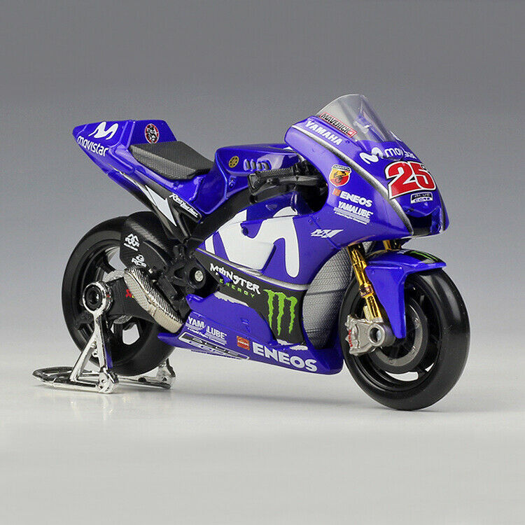 Yamaha M1 YZR - 1:18