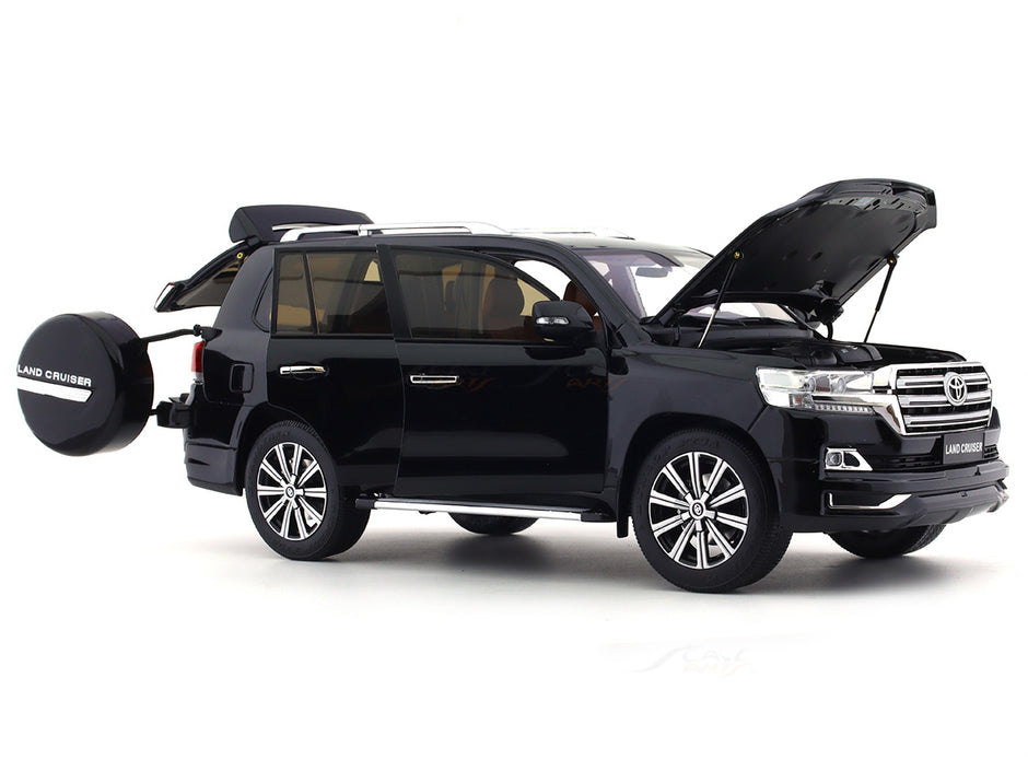 Toyota Land Cruiser 200 black (زاپاس پشت )